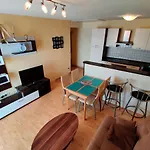 Miki Appartement *